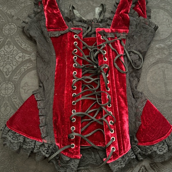 vintage burgundy red velvet and lace corset - Picture 5 of 6
